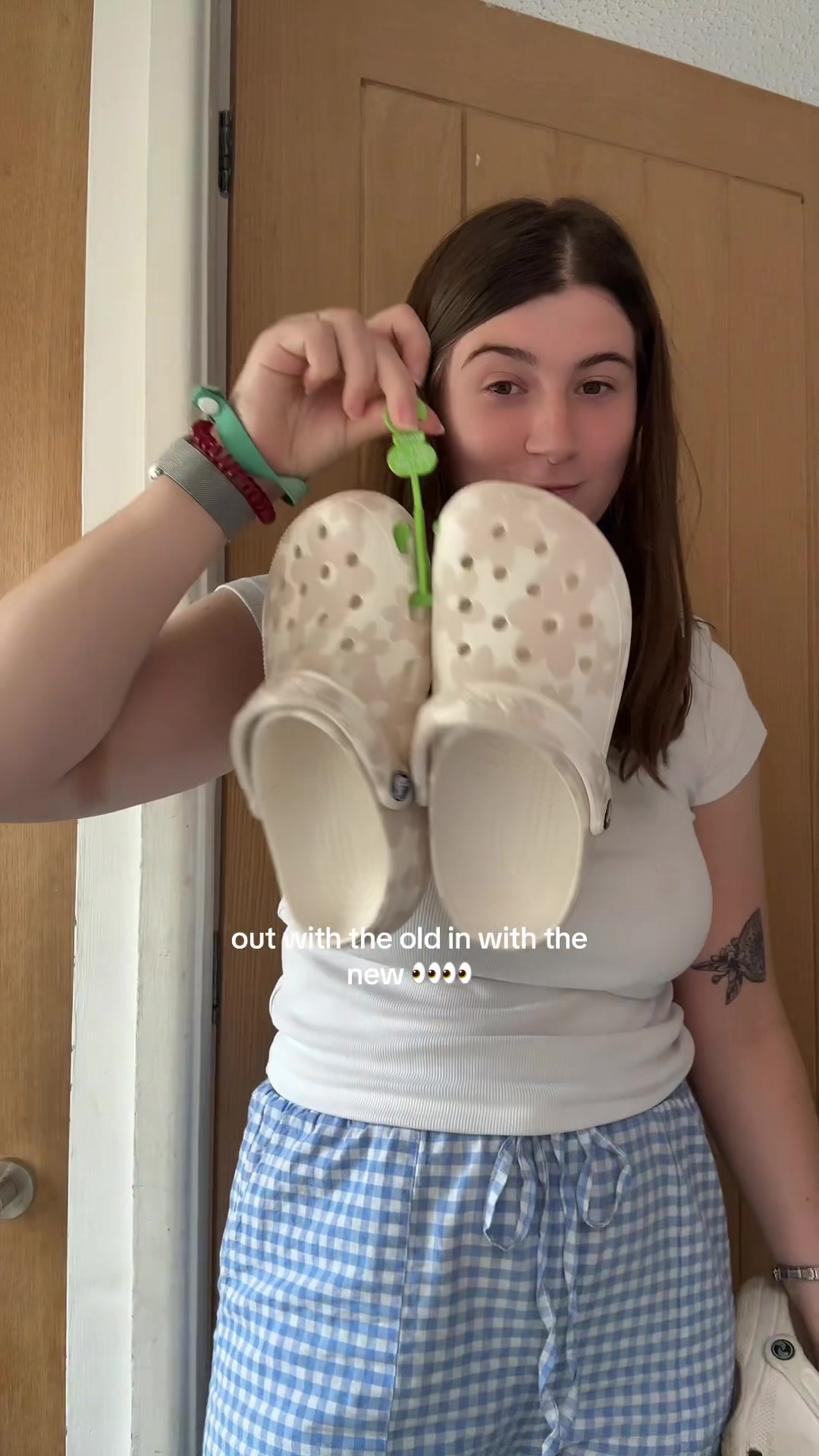 @izzyandtwo