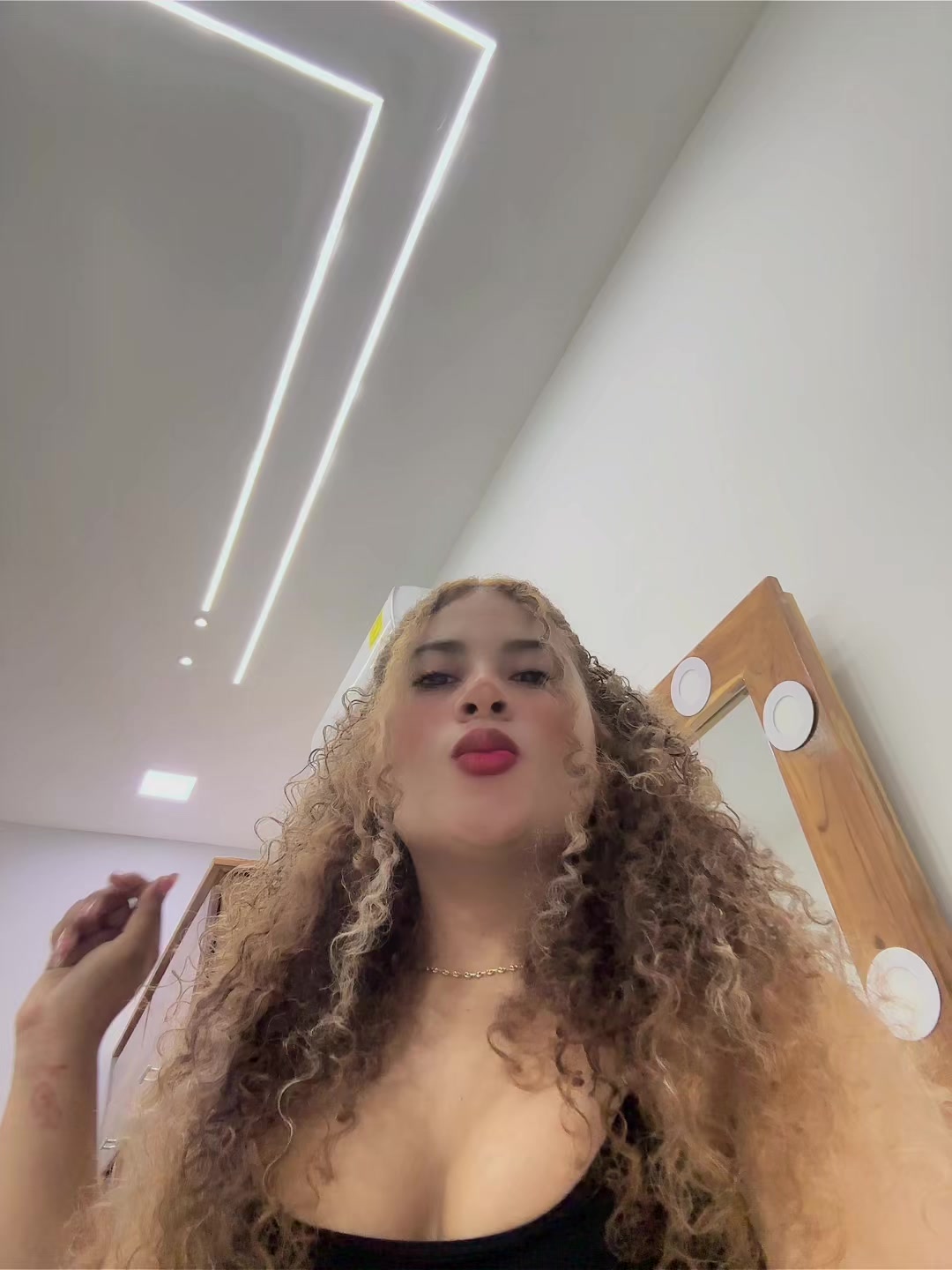 @ceci Elias