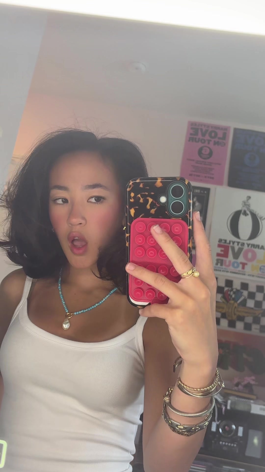 @laxituplucy