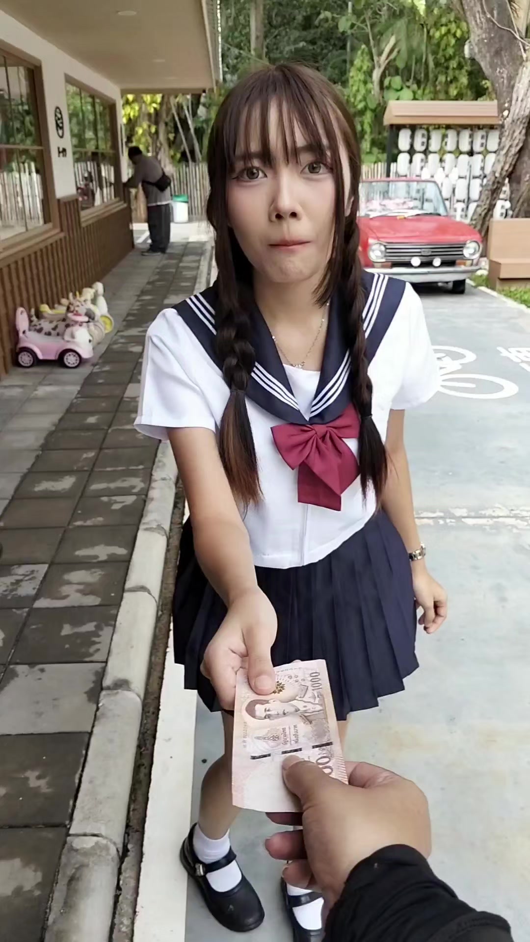 @AlphaK