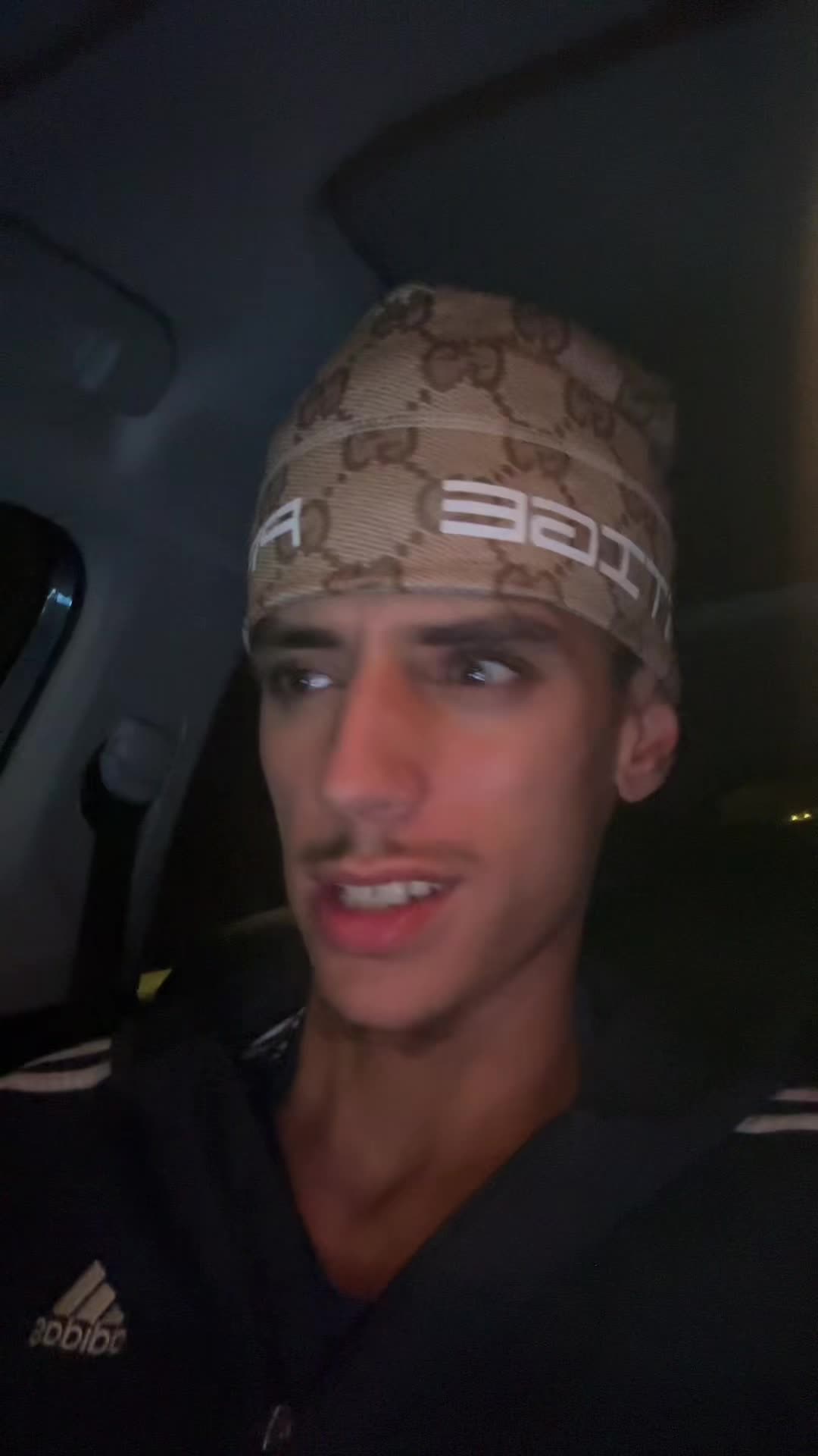 @Yass_senfou