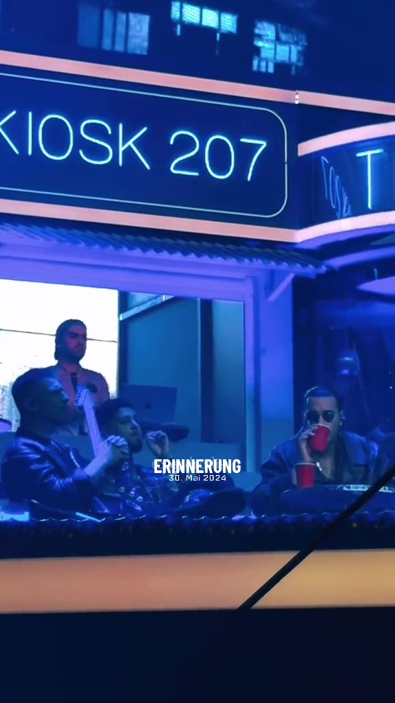 @⛓️💥