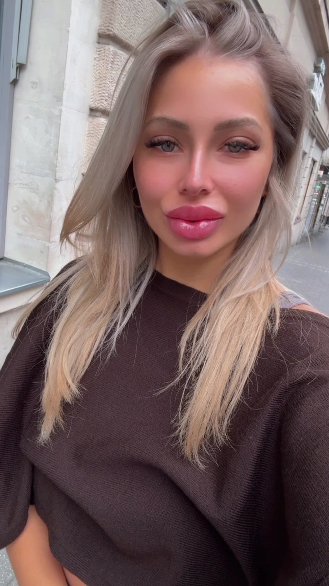@YourFavF