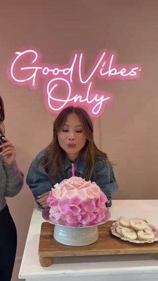 @Adora Haus