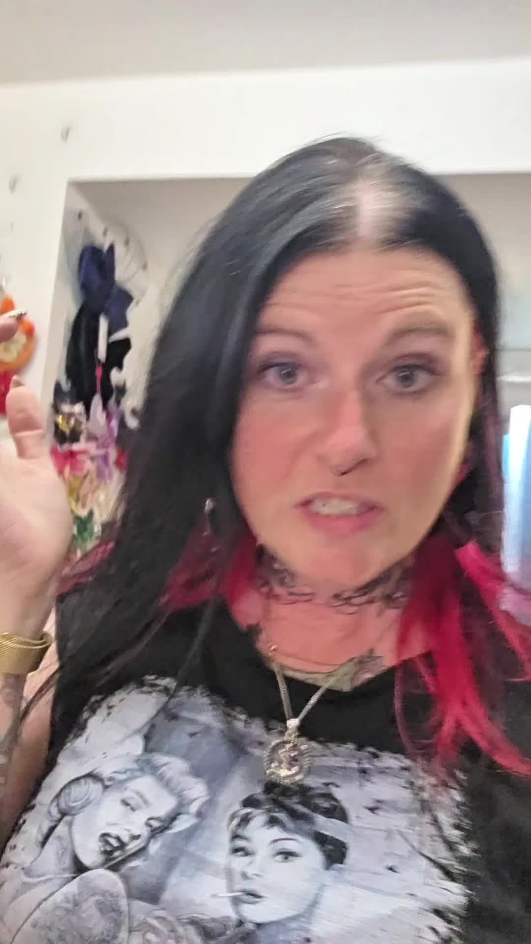 @Lady Katja