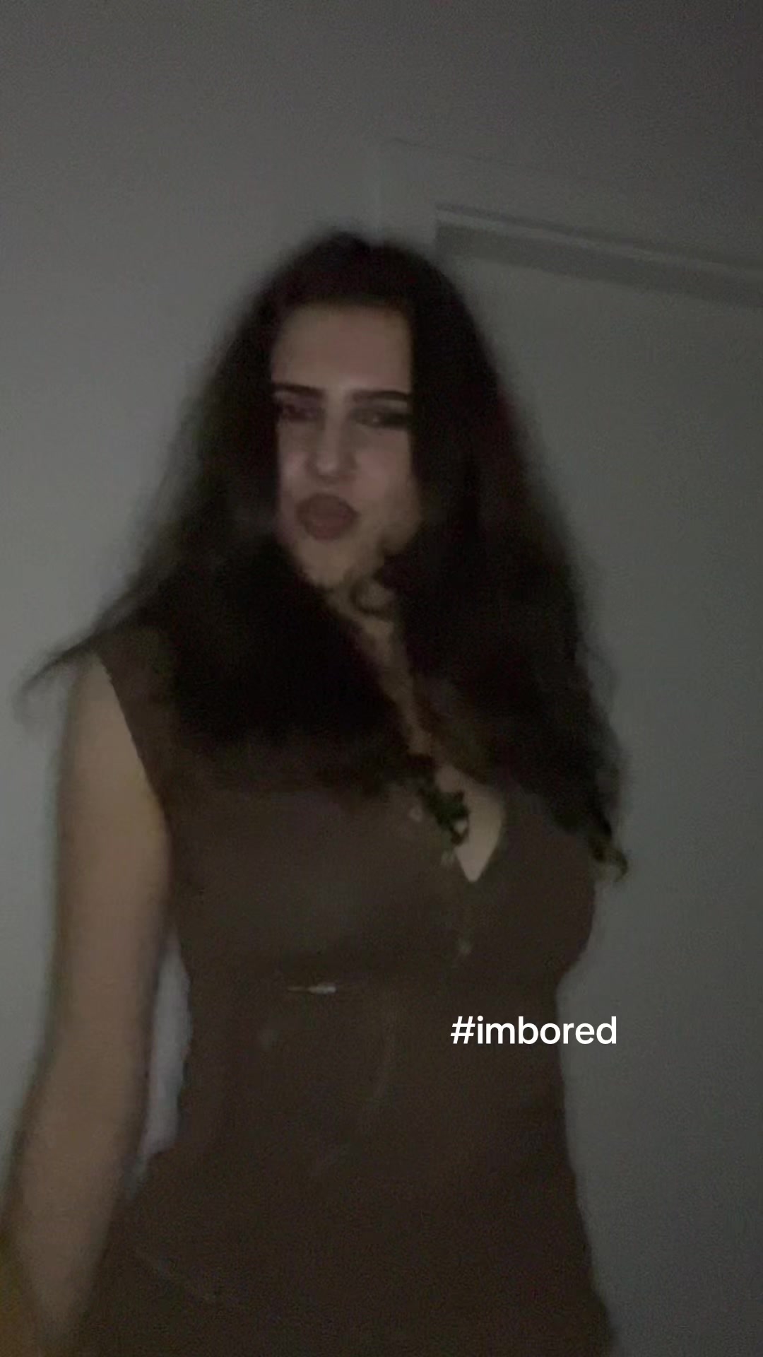 @Ameliamakaruk_