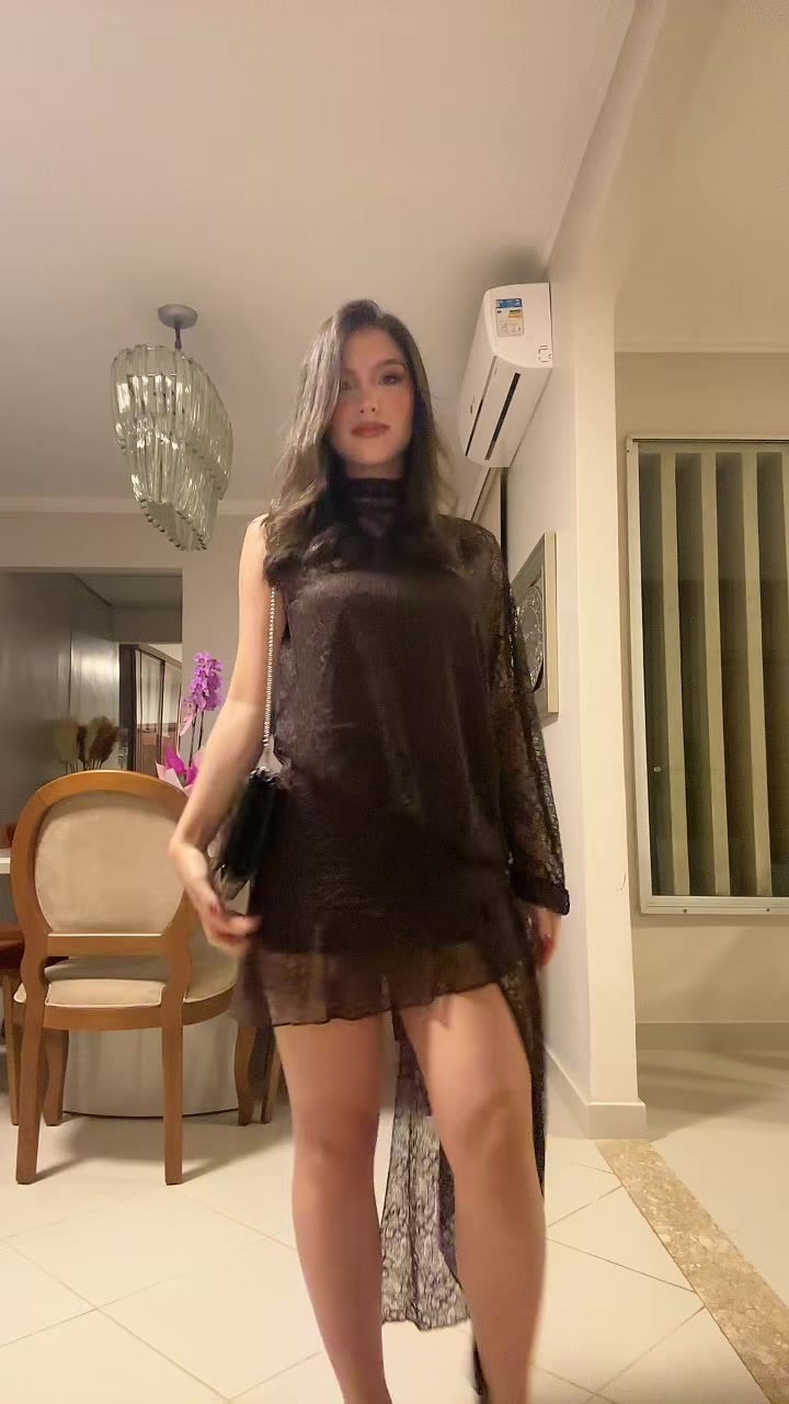 @Ju✨