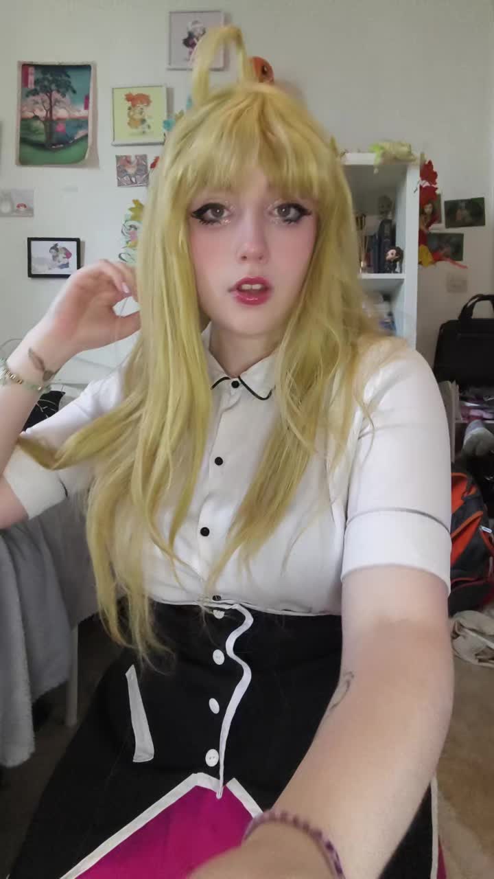 @白娜