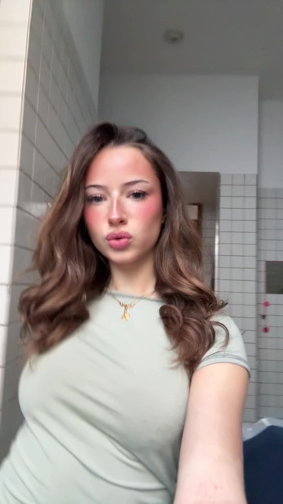 @𝐌𝐀𝐋𝐎𝐘𝐀 💞