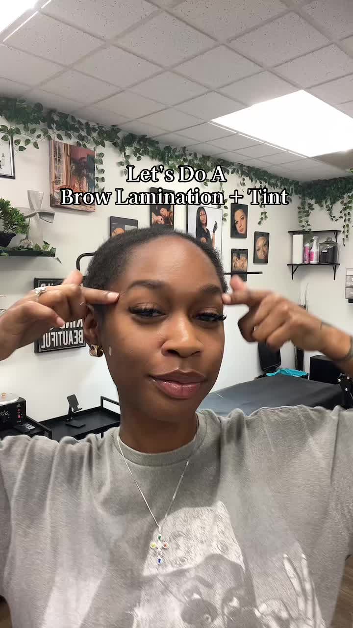 @Kii | STL Licensed Esthetician