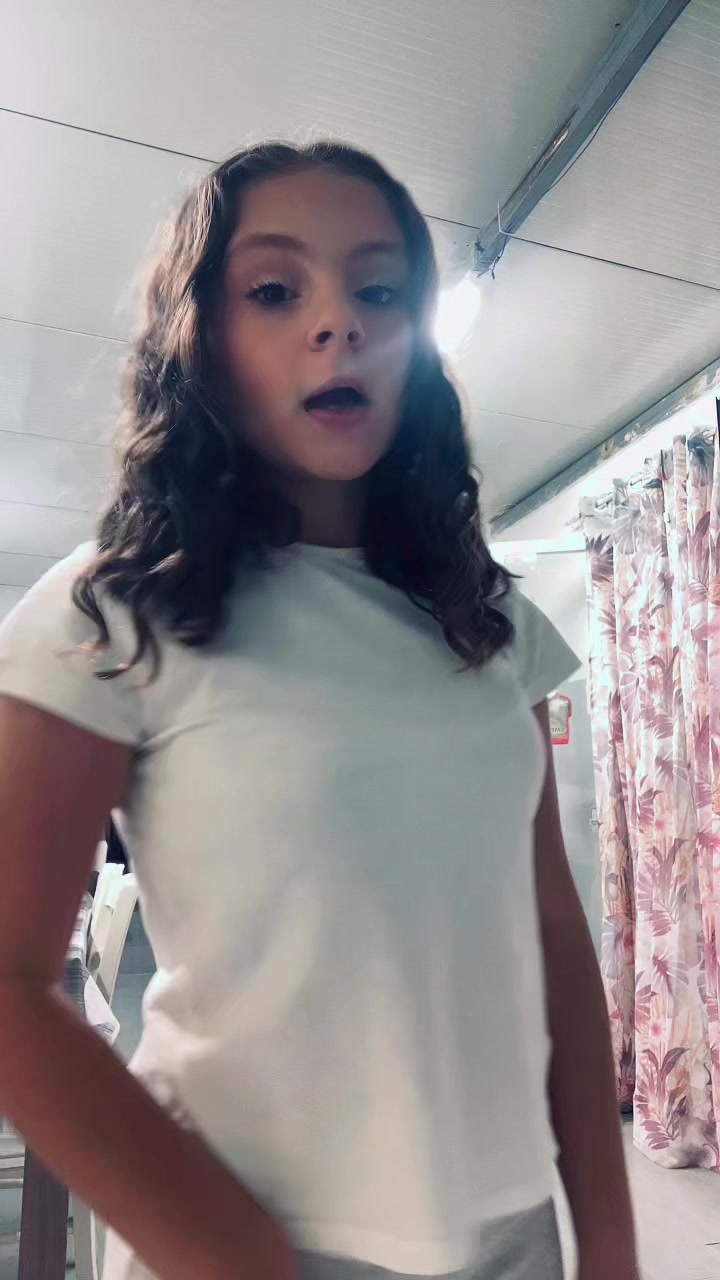 @🪩