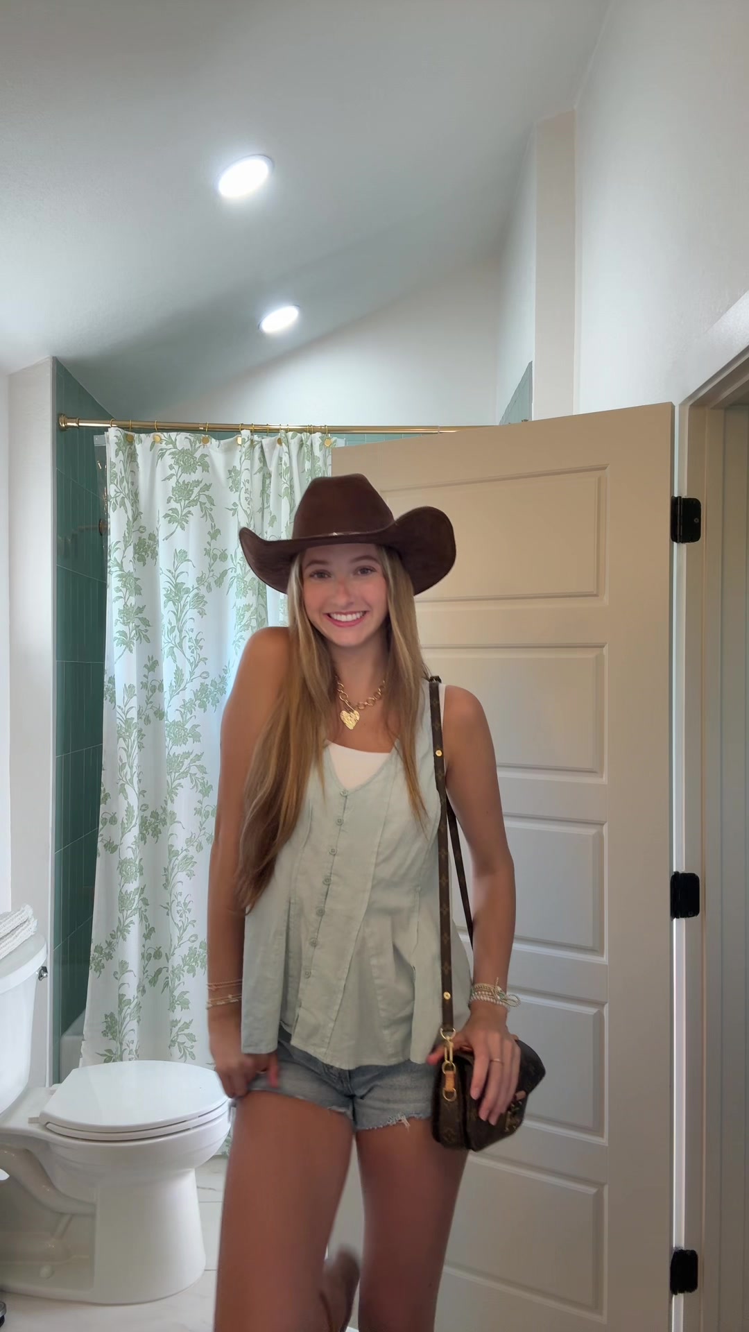 @Reagan.Pogue