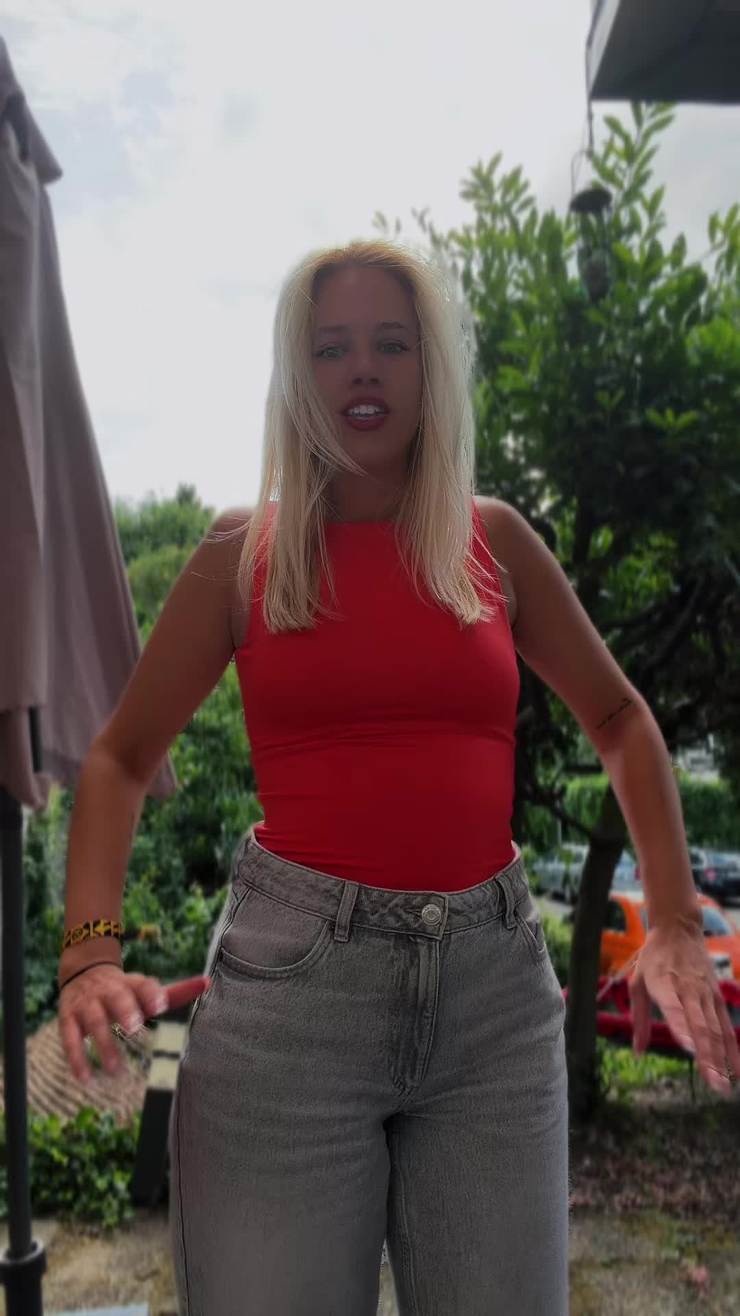@Desireeᥫ᭡