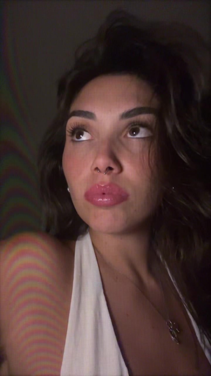 @saramissere