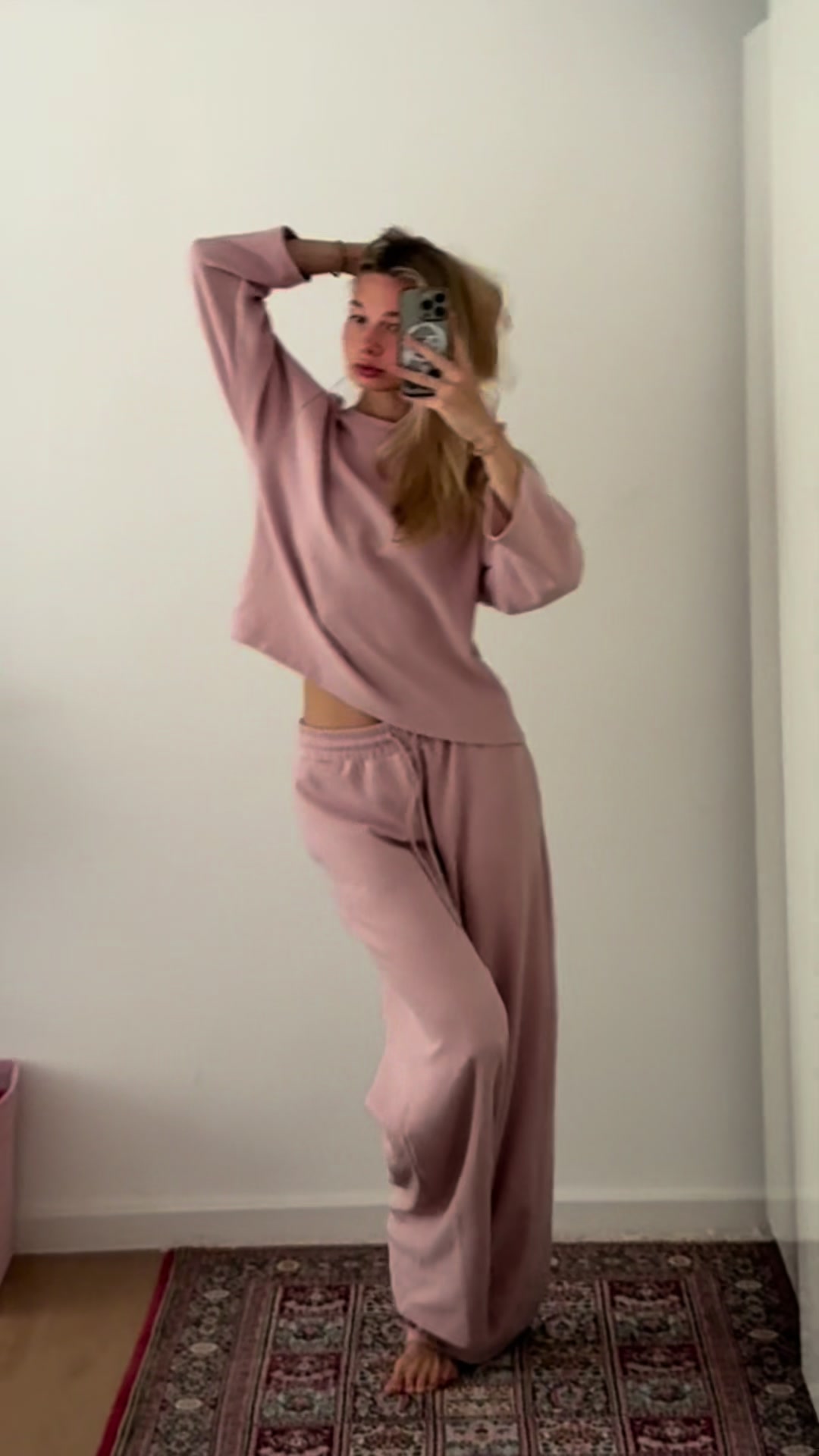 @toni