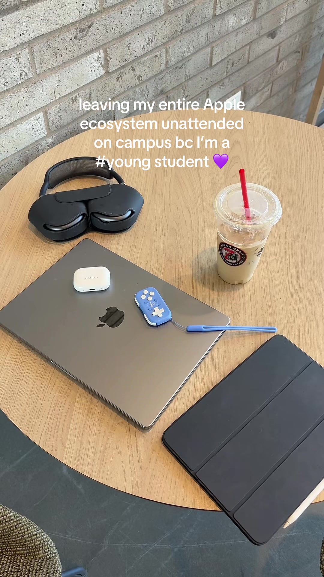 @Mary | med student ⚕️