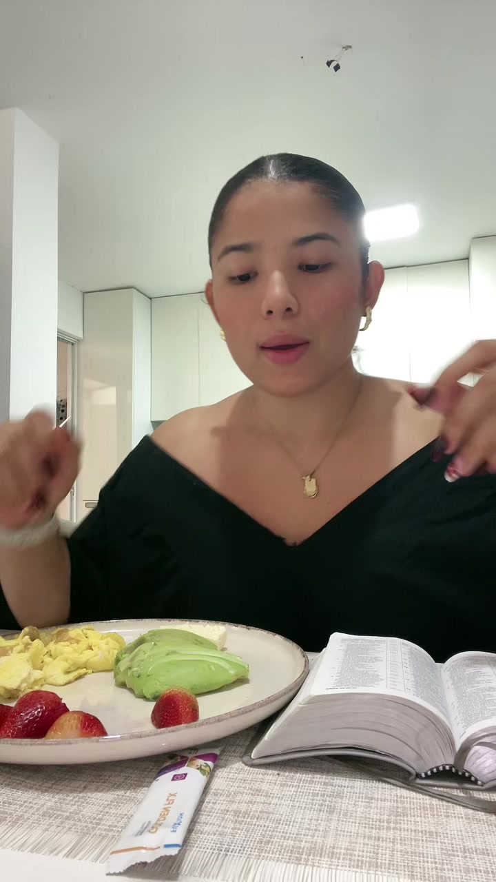 @nathaly_campoverde