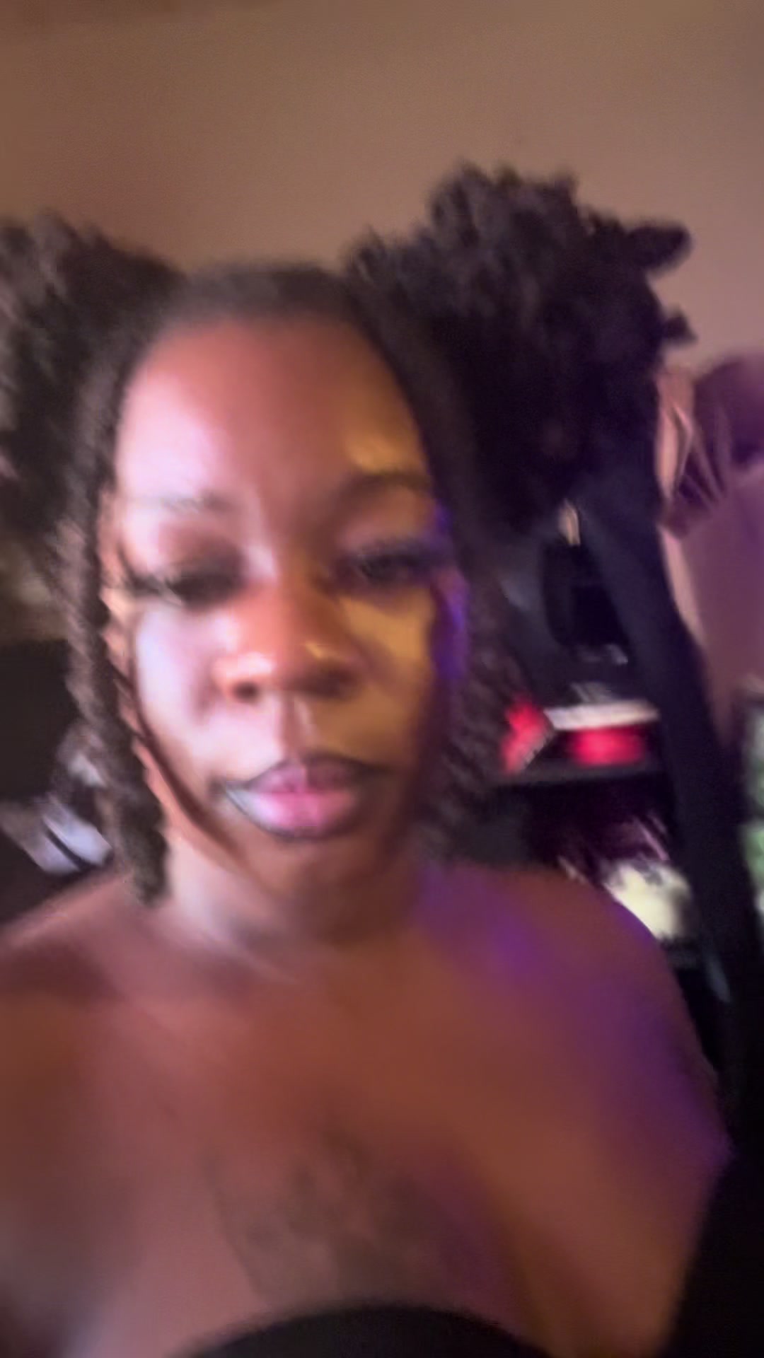 @Tiffy
