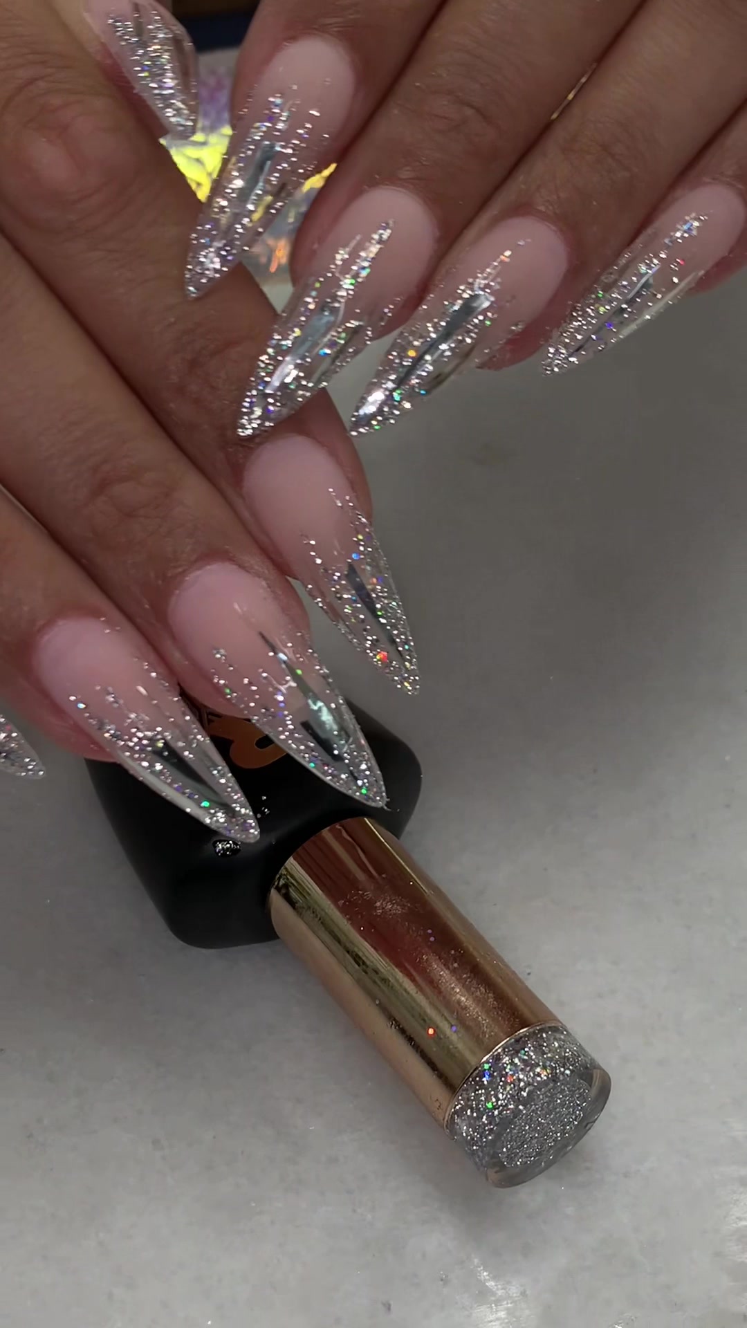 @Riya's Nails