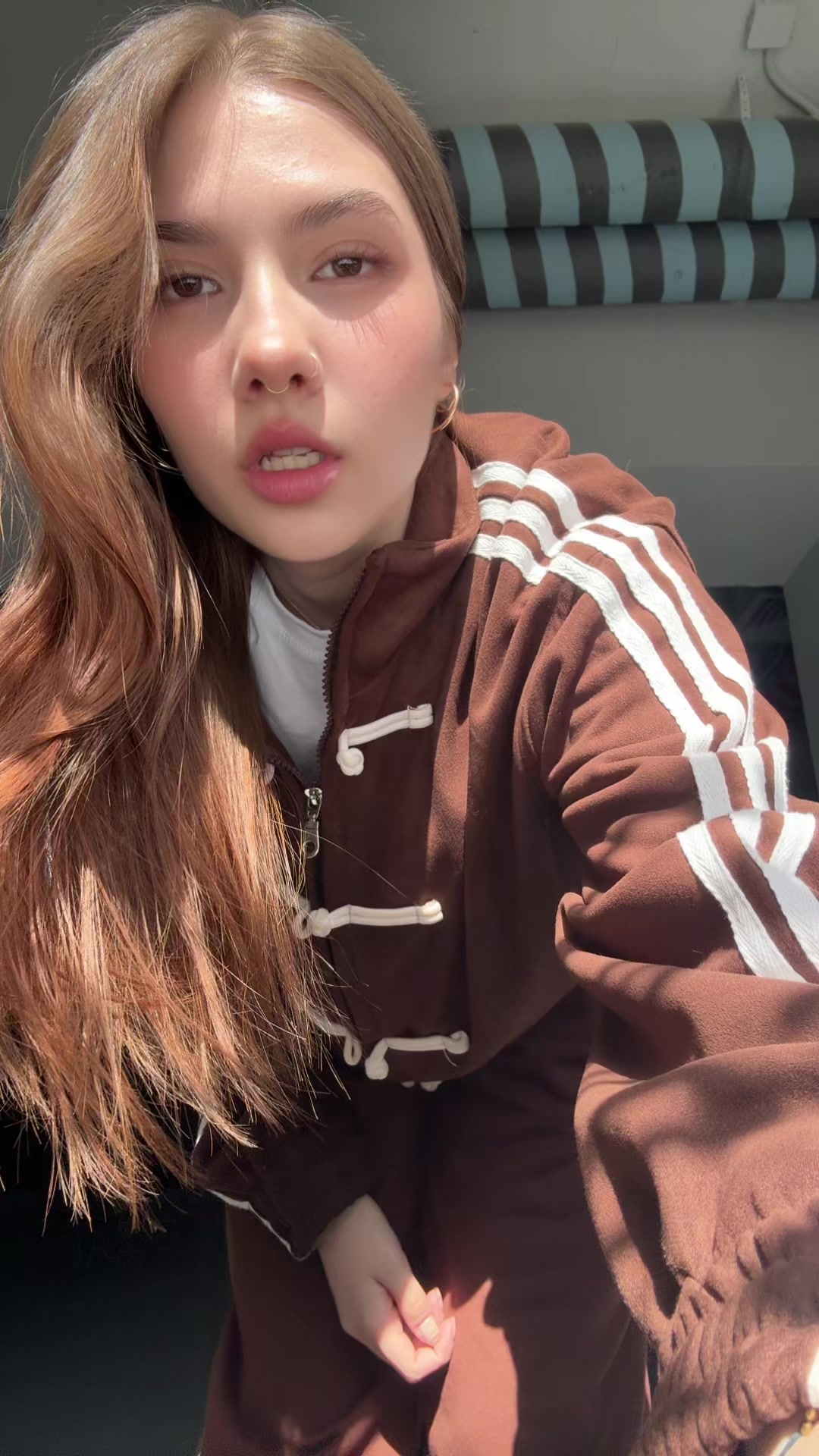 @VINIKA