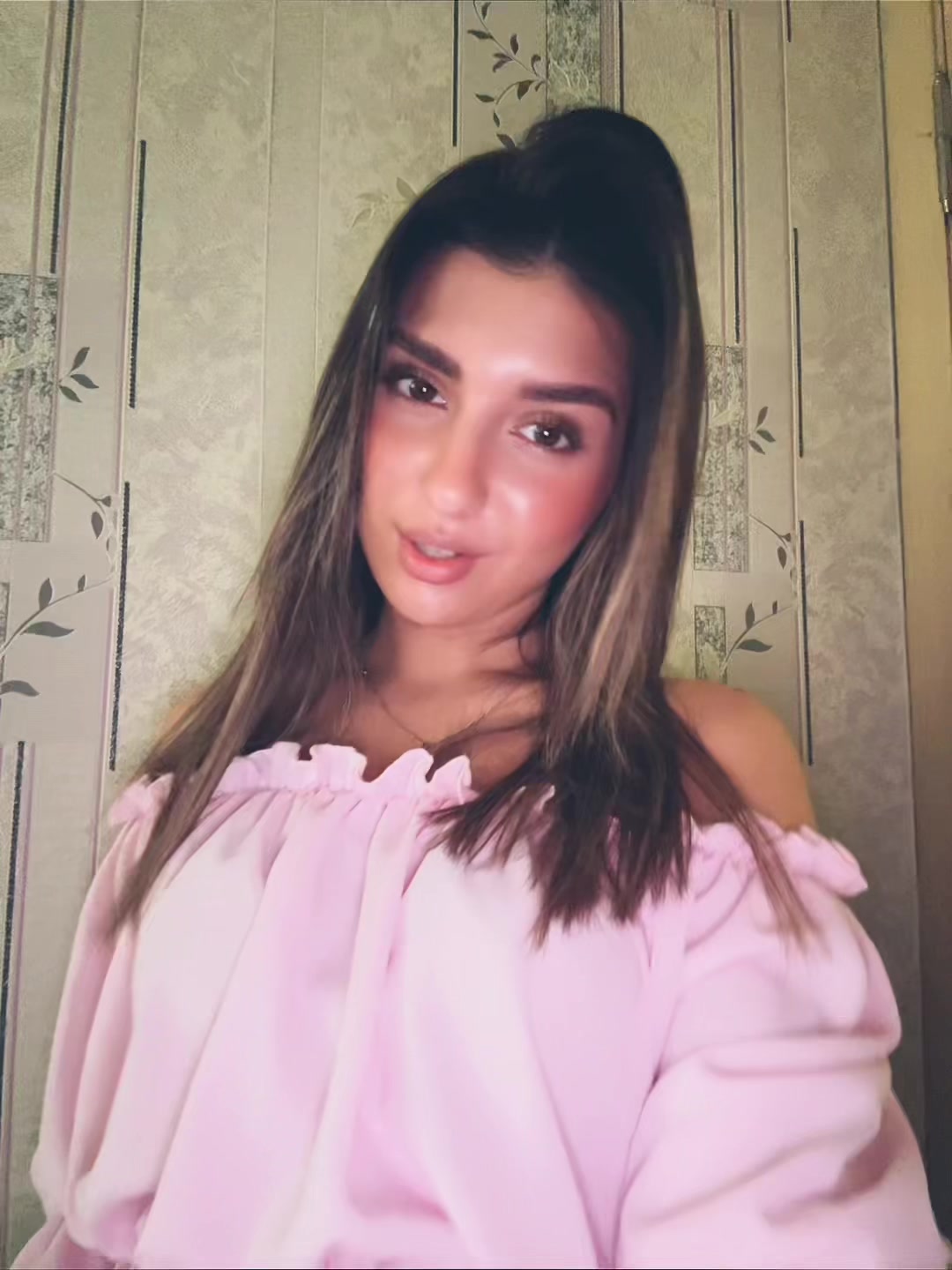 @🐥