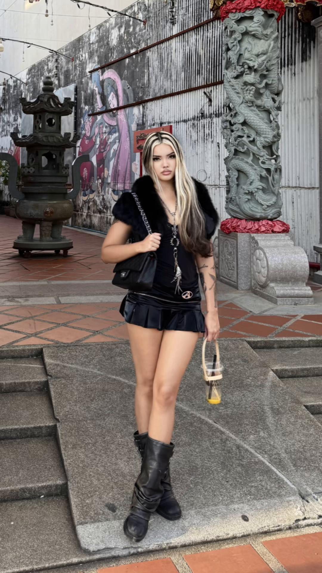 @Sheilicheese