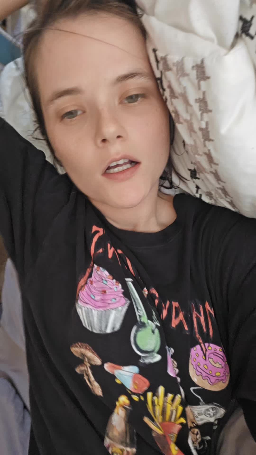 @Emily Isn't Online 🥶