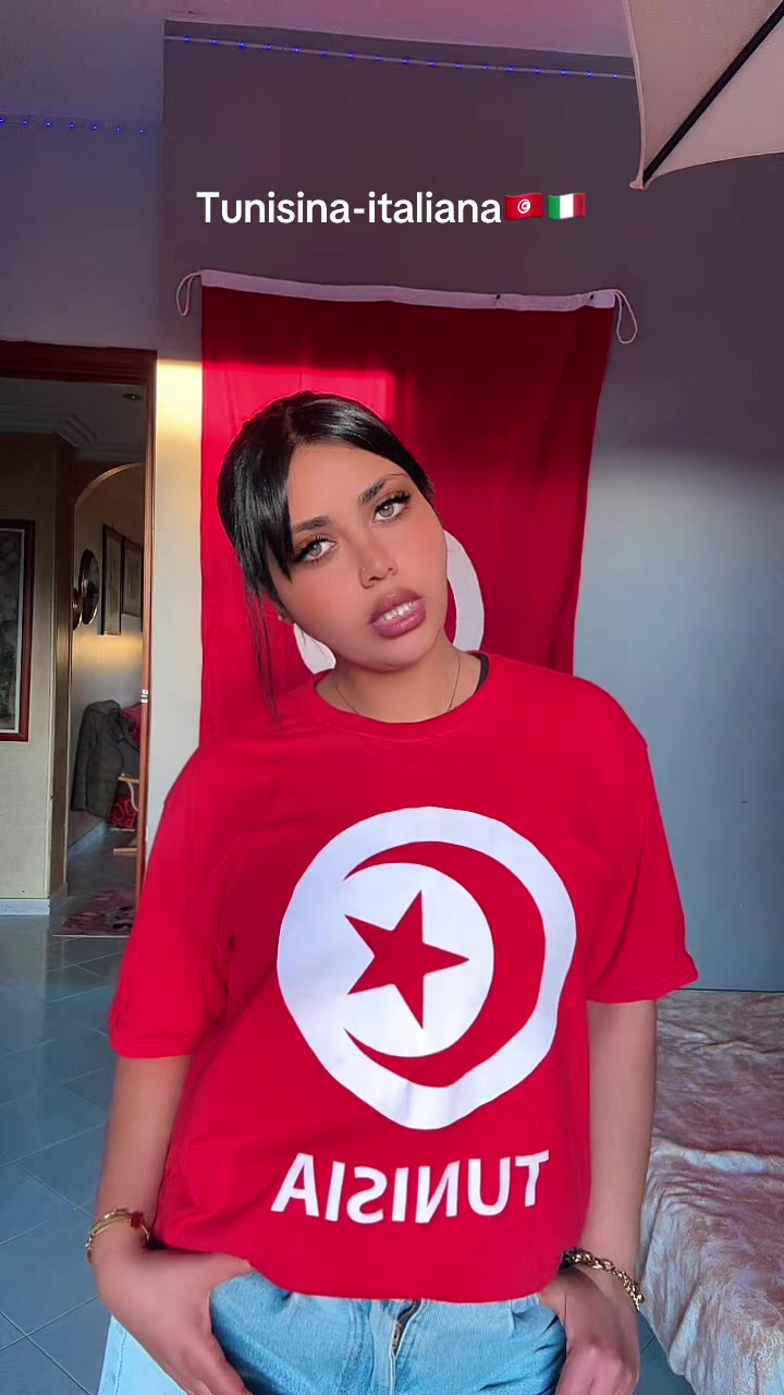 @حلوة 🦋 Luana