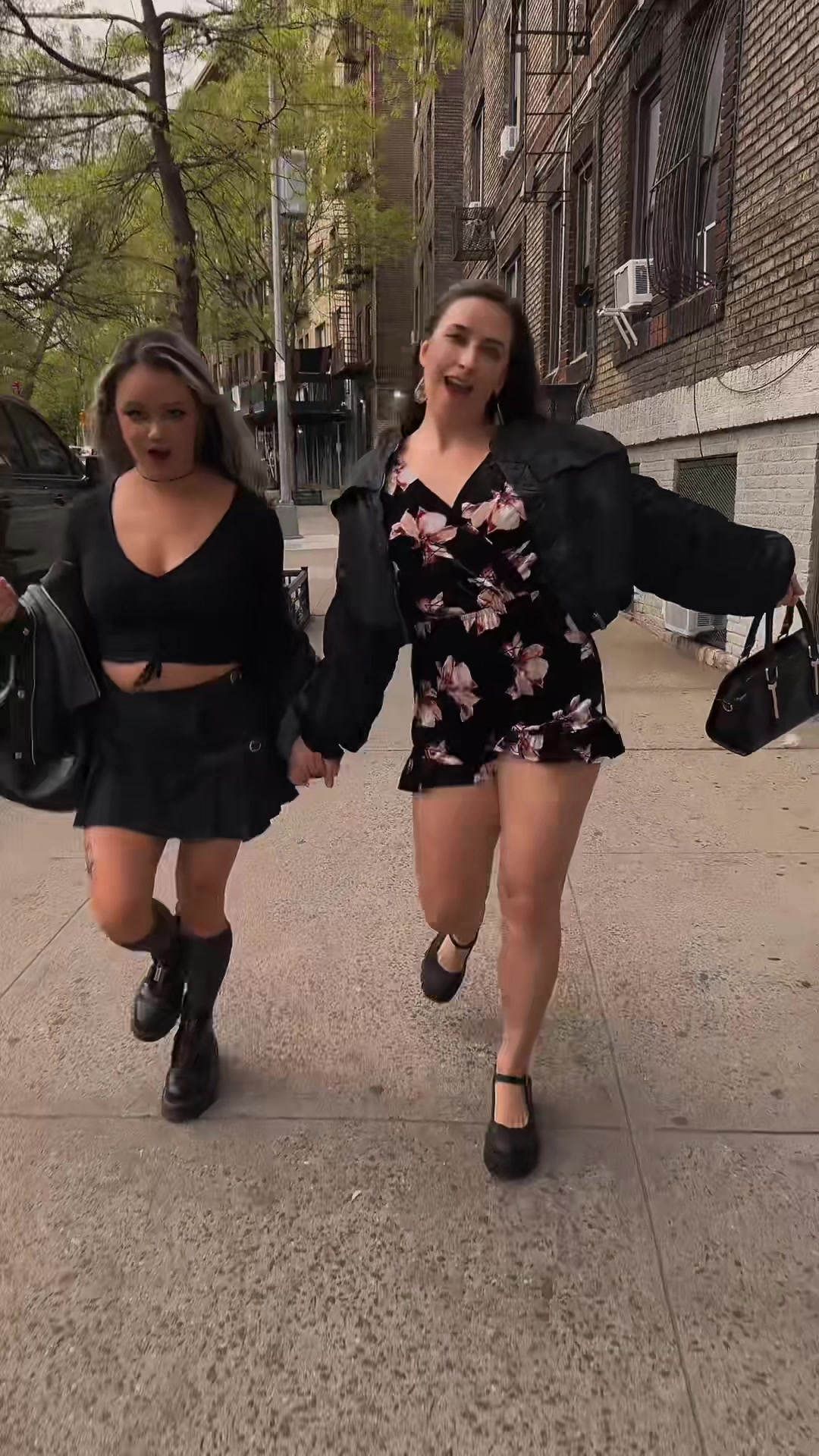 @BassKittenTV 😈