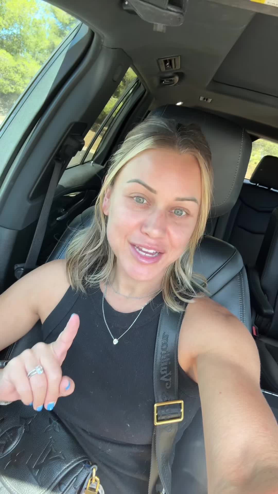 @JanelleRohner