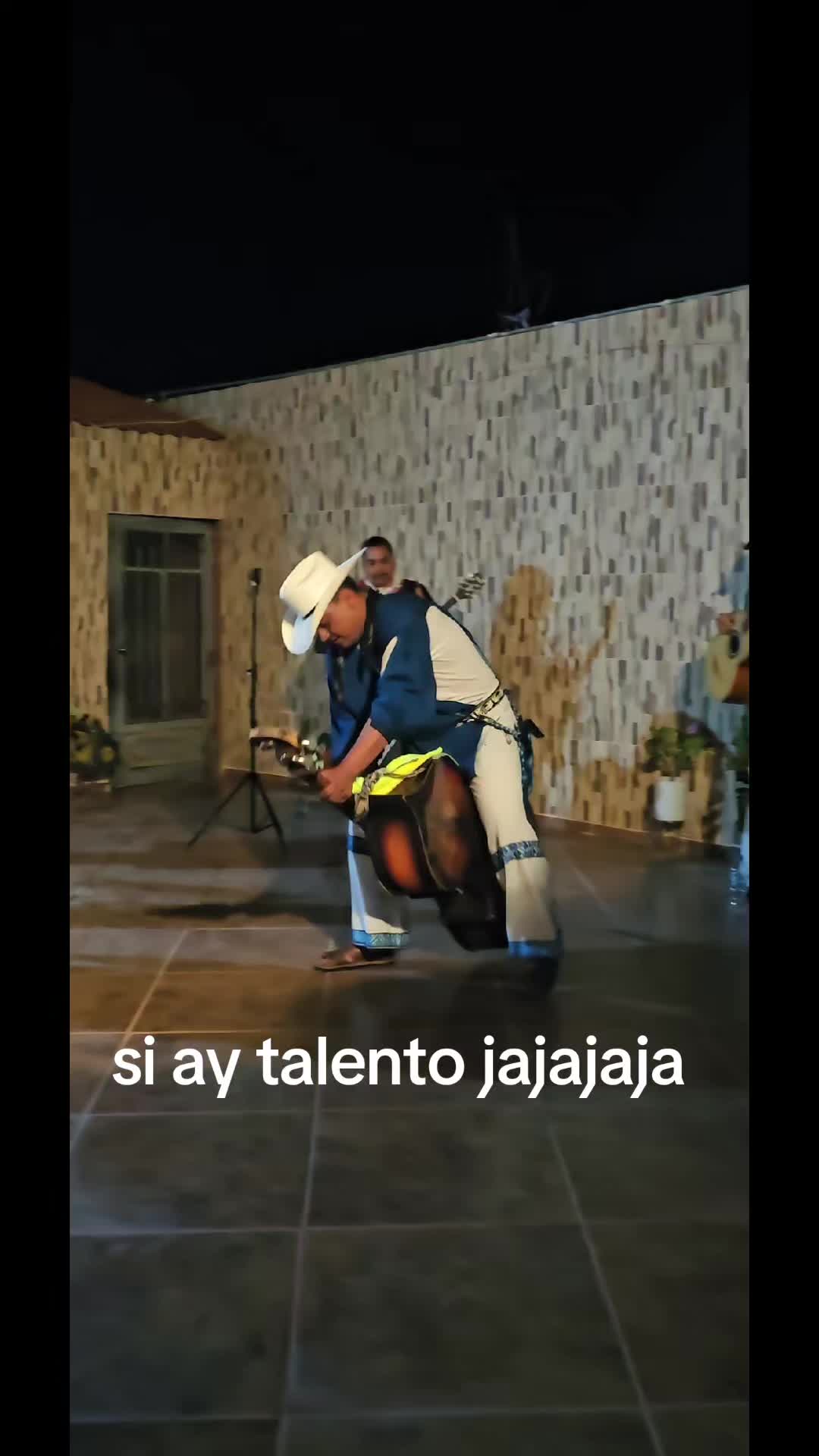 @memohuerta