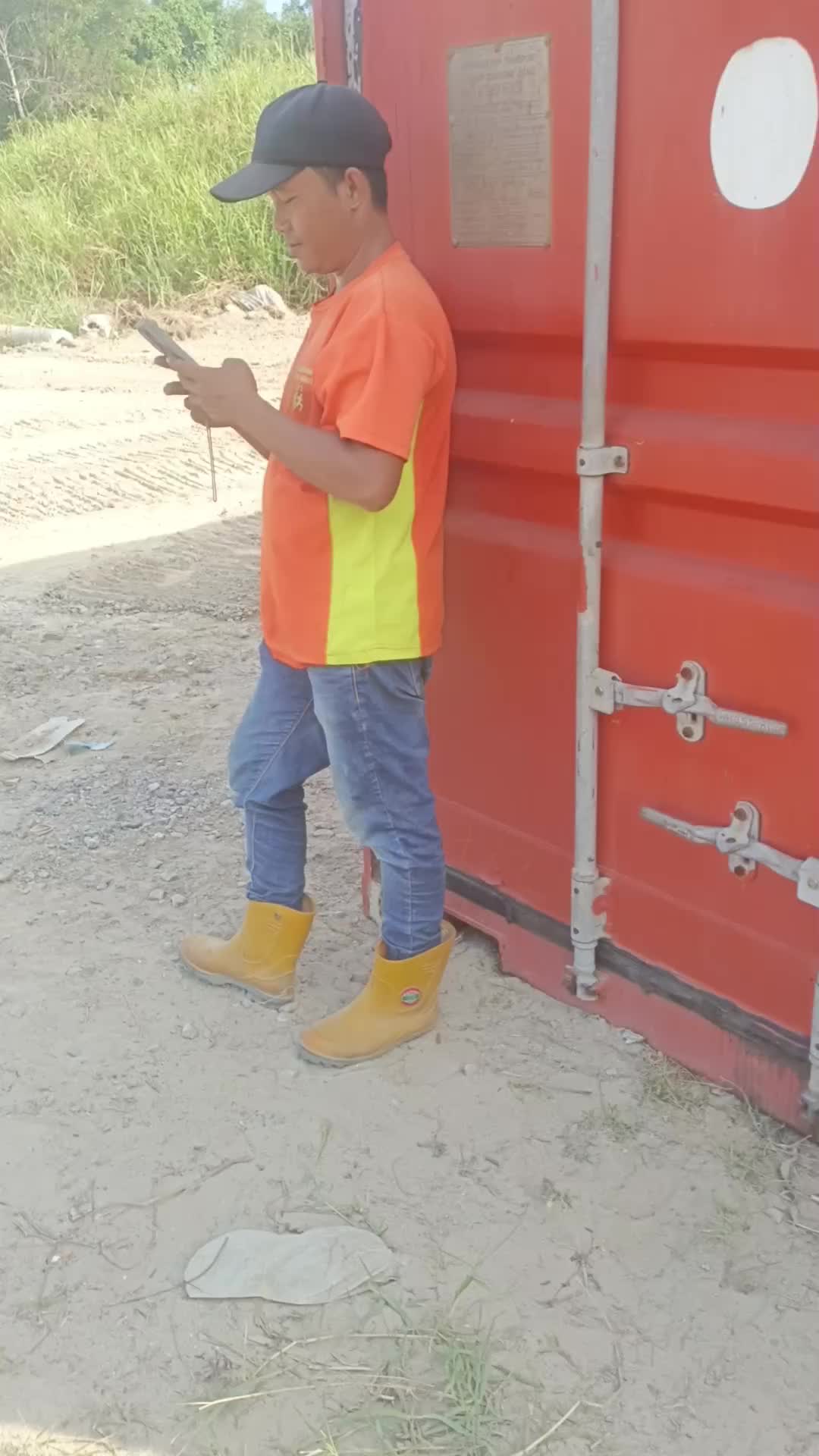 @Bang Alonk Medi Rikardo