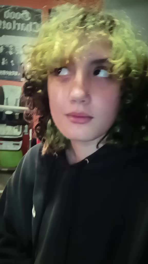 @kylebroflovski_wishes_he_wasme