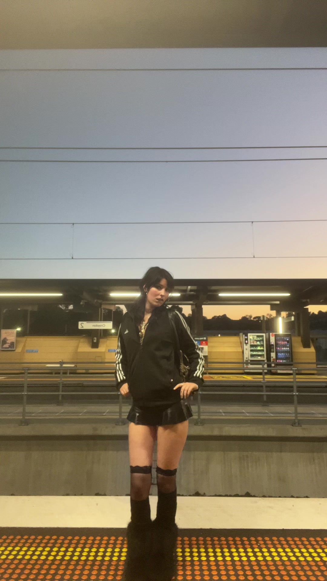 @laura𓇼