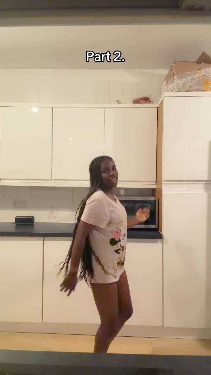 @Officialslimlilly