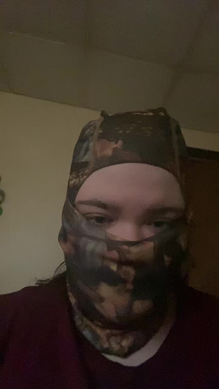 @lilmasked girl420