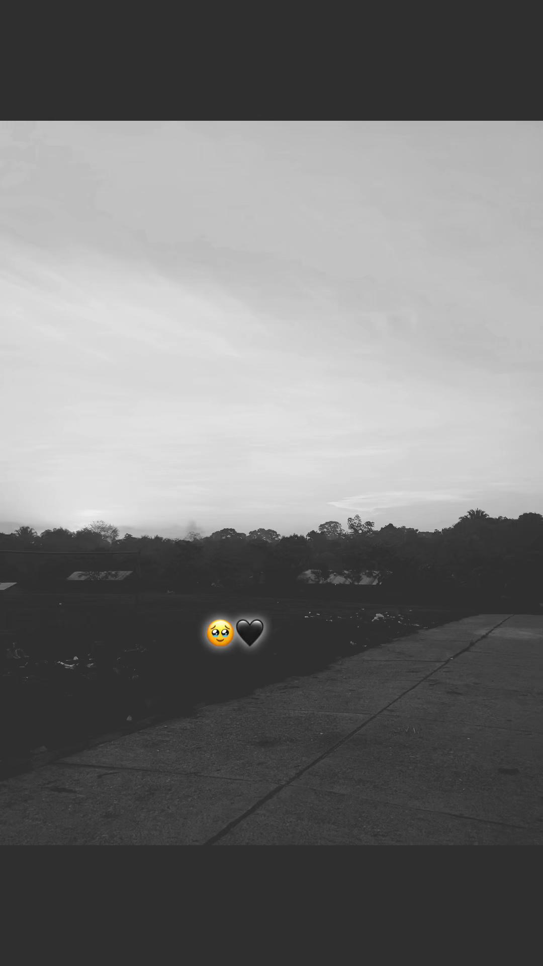@𝓔𝓵𝔂.➳💔︎︎👤