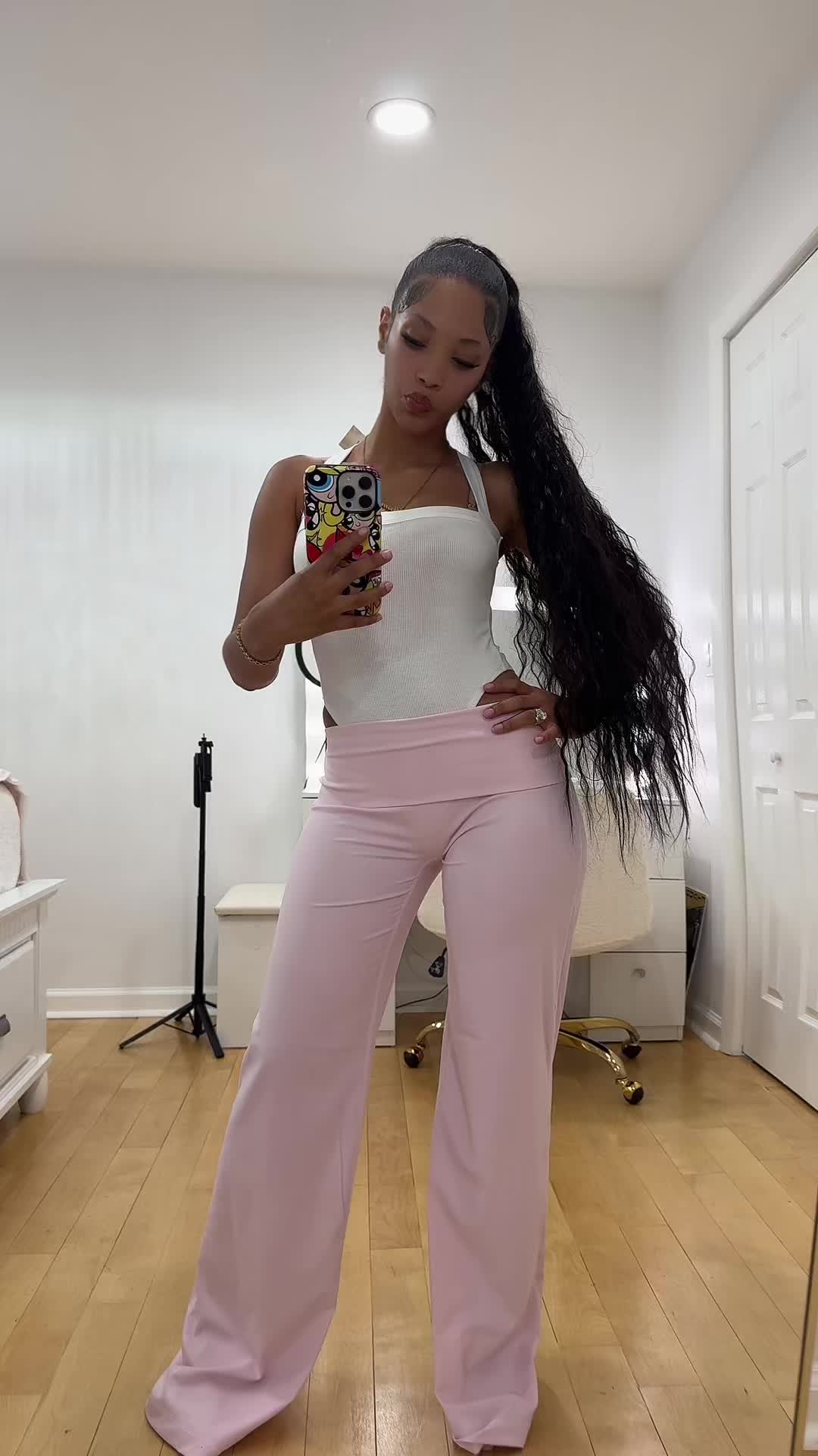 @𝓎𝒶𝓈𝓂𝒾𝓃ℯ🫶🏽