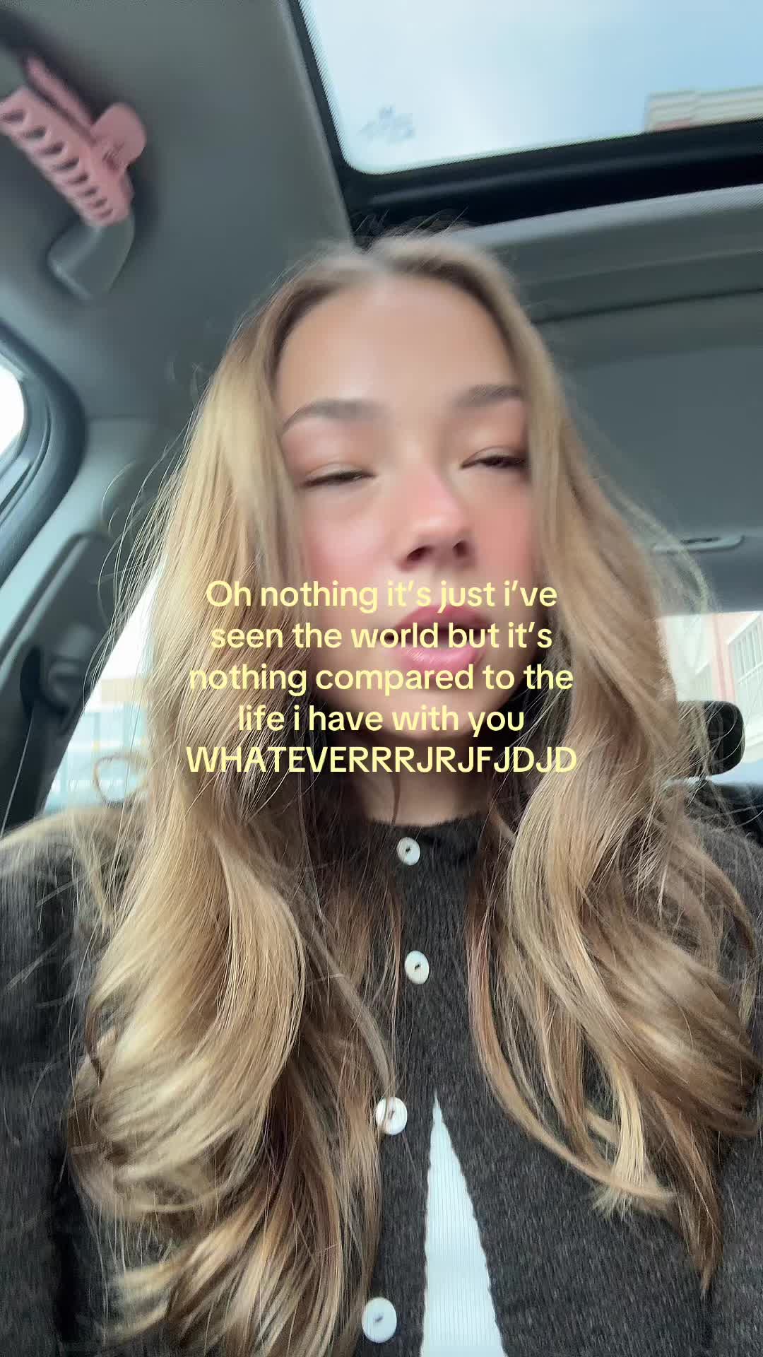 @ava🐞