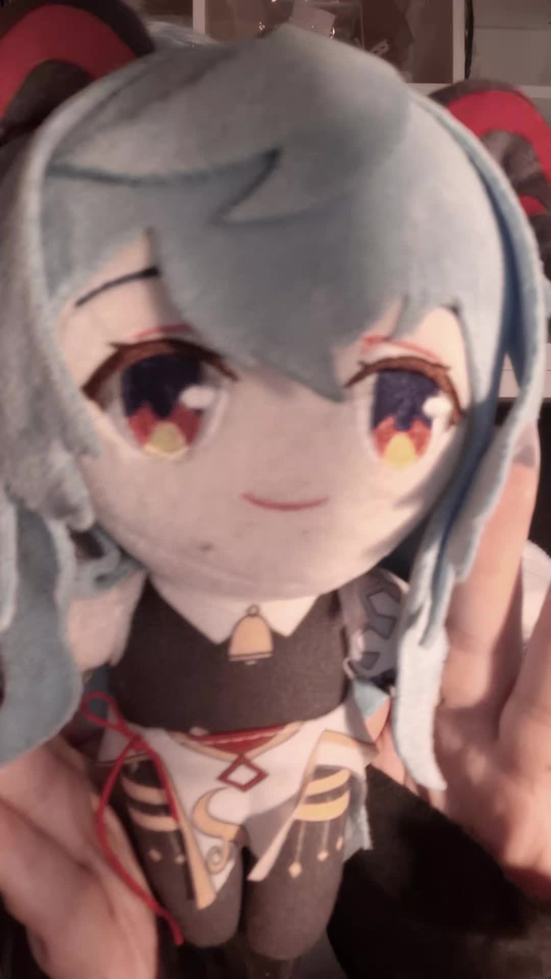 @𝐼𝑣𝑜𝑟𝑎/ 𝐼𝑣𝑦!! ♡