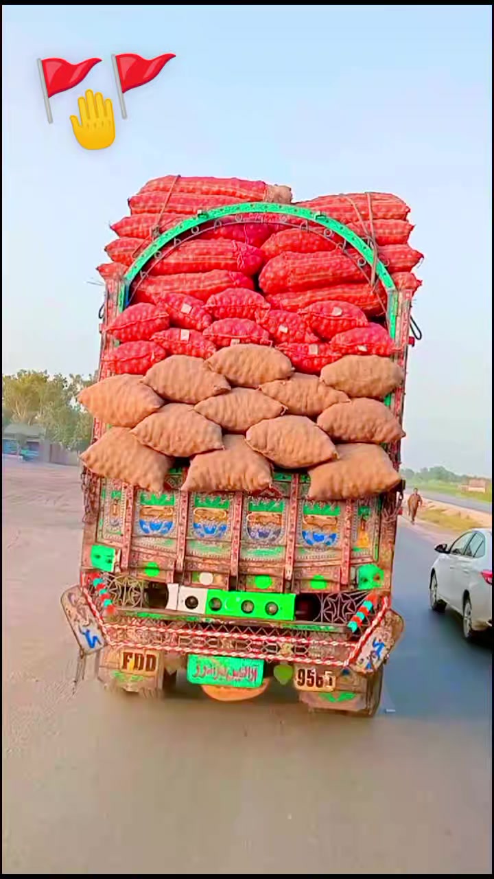 @حسنین جٹ