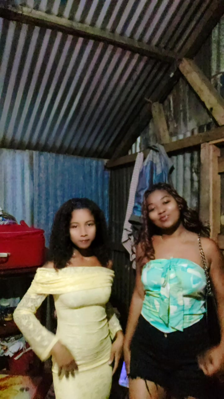 @Luciana