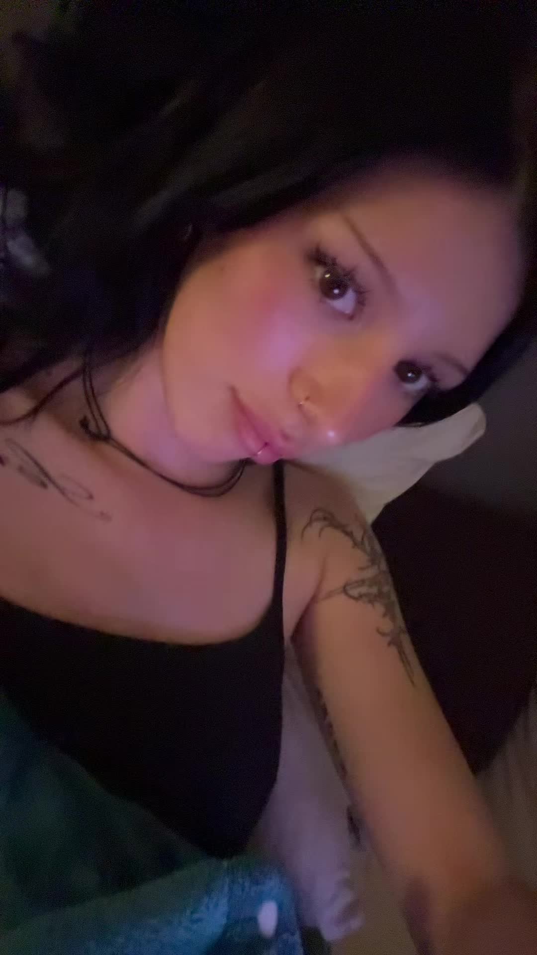 @ann-j&ugrave;lie