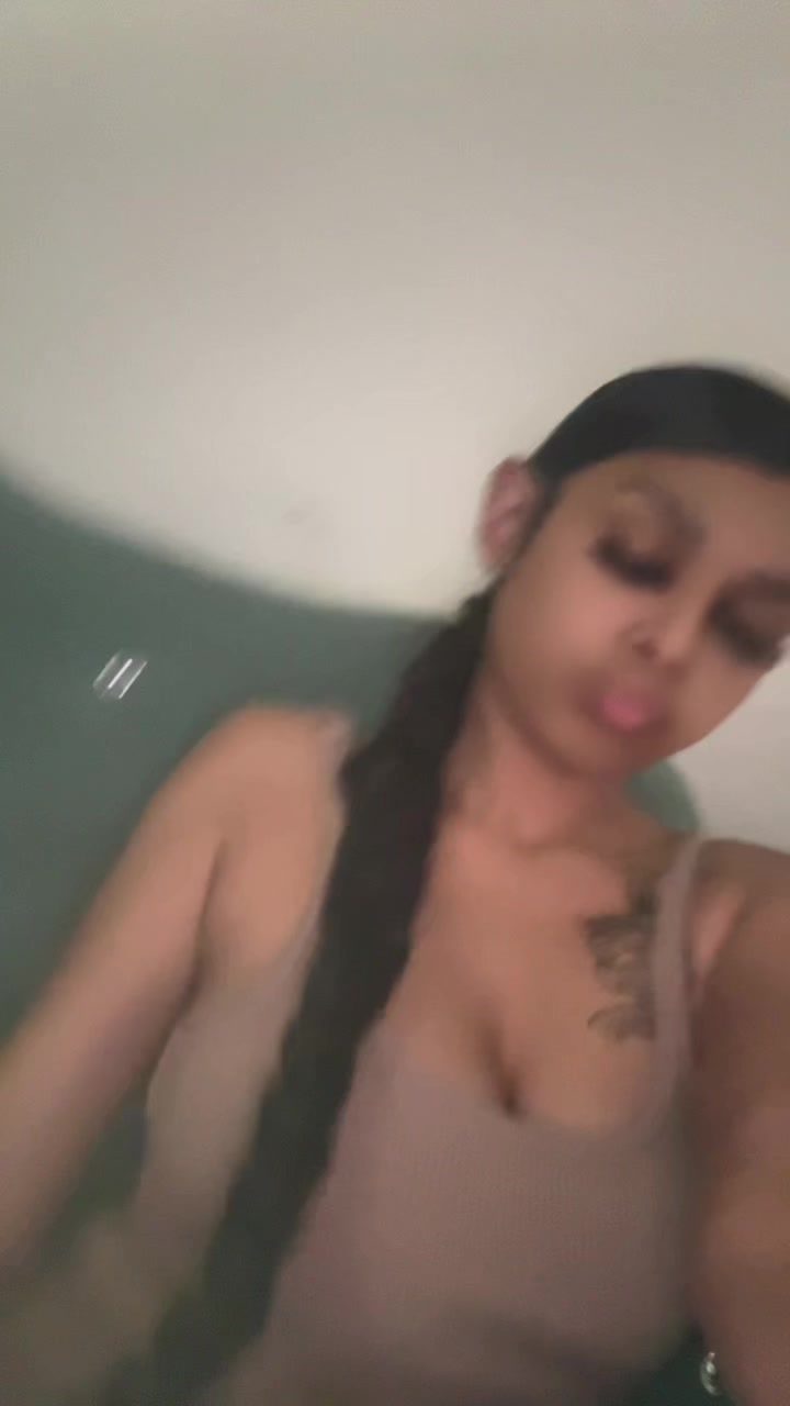 @lil.gthang2