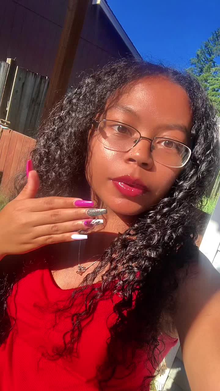 @Mera_&aring;rtist