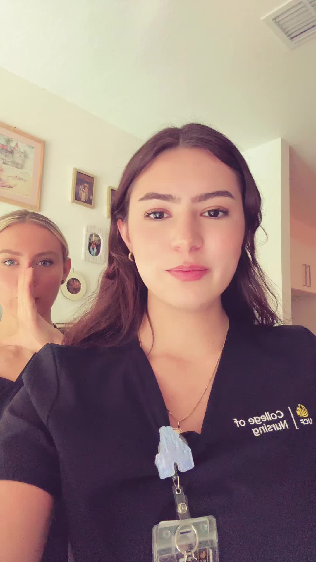 @adrianadanielles