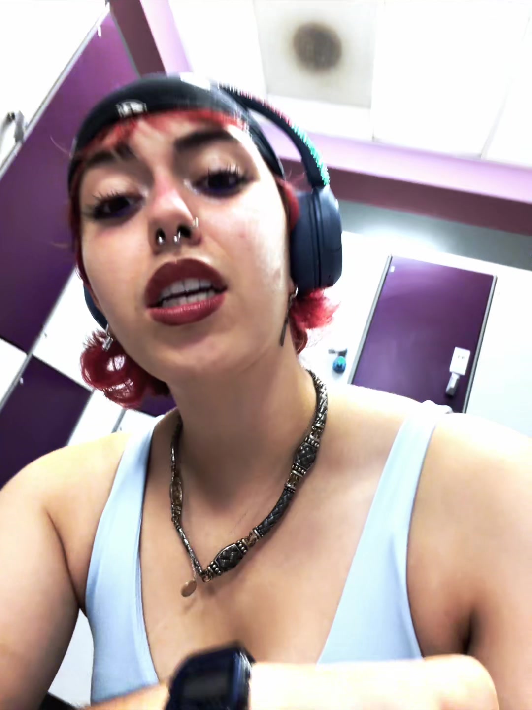 @adinaaaa 击̸🎱🩸🐚💫🍒🎹