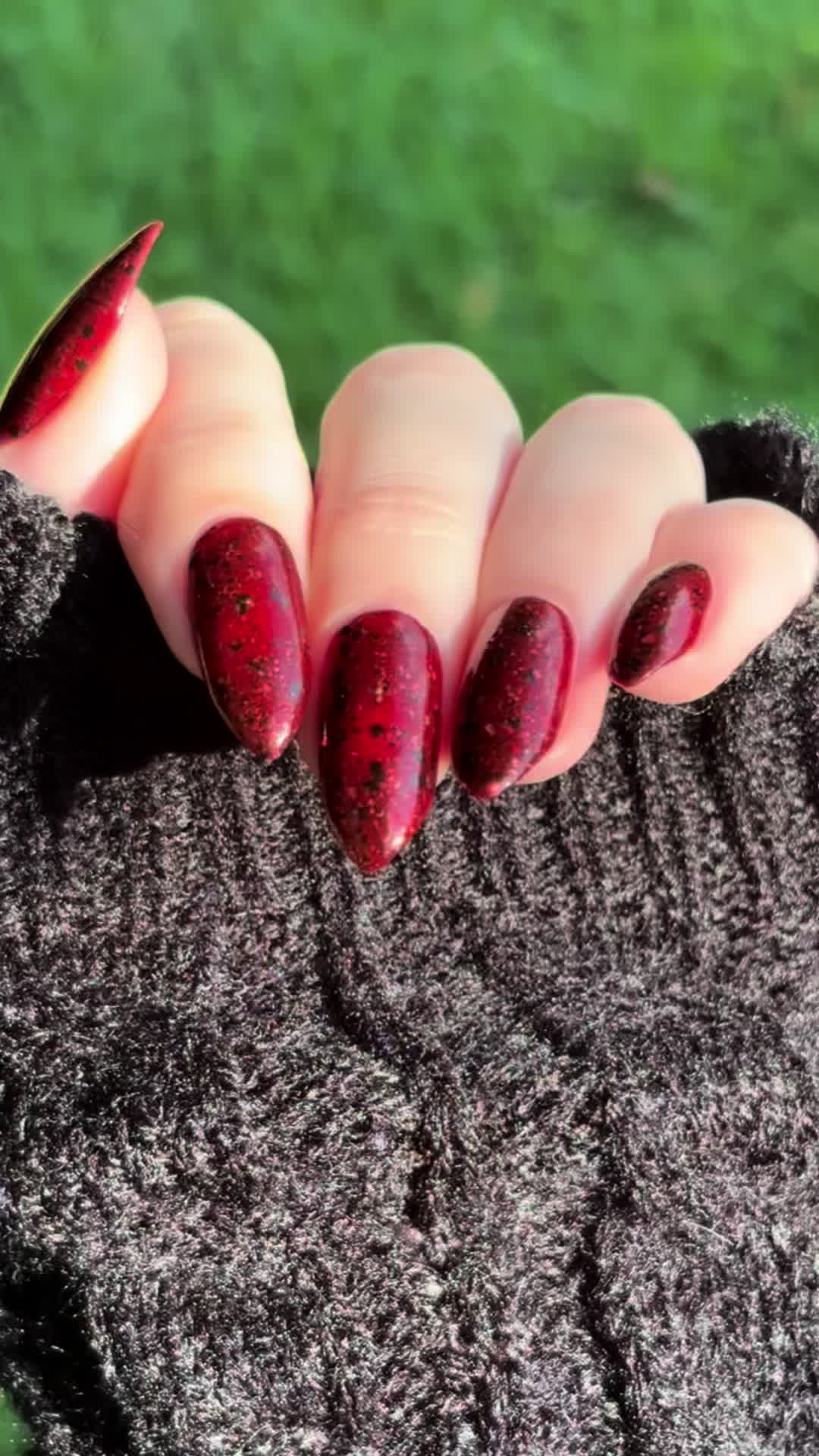 @nailsinanutshell