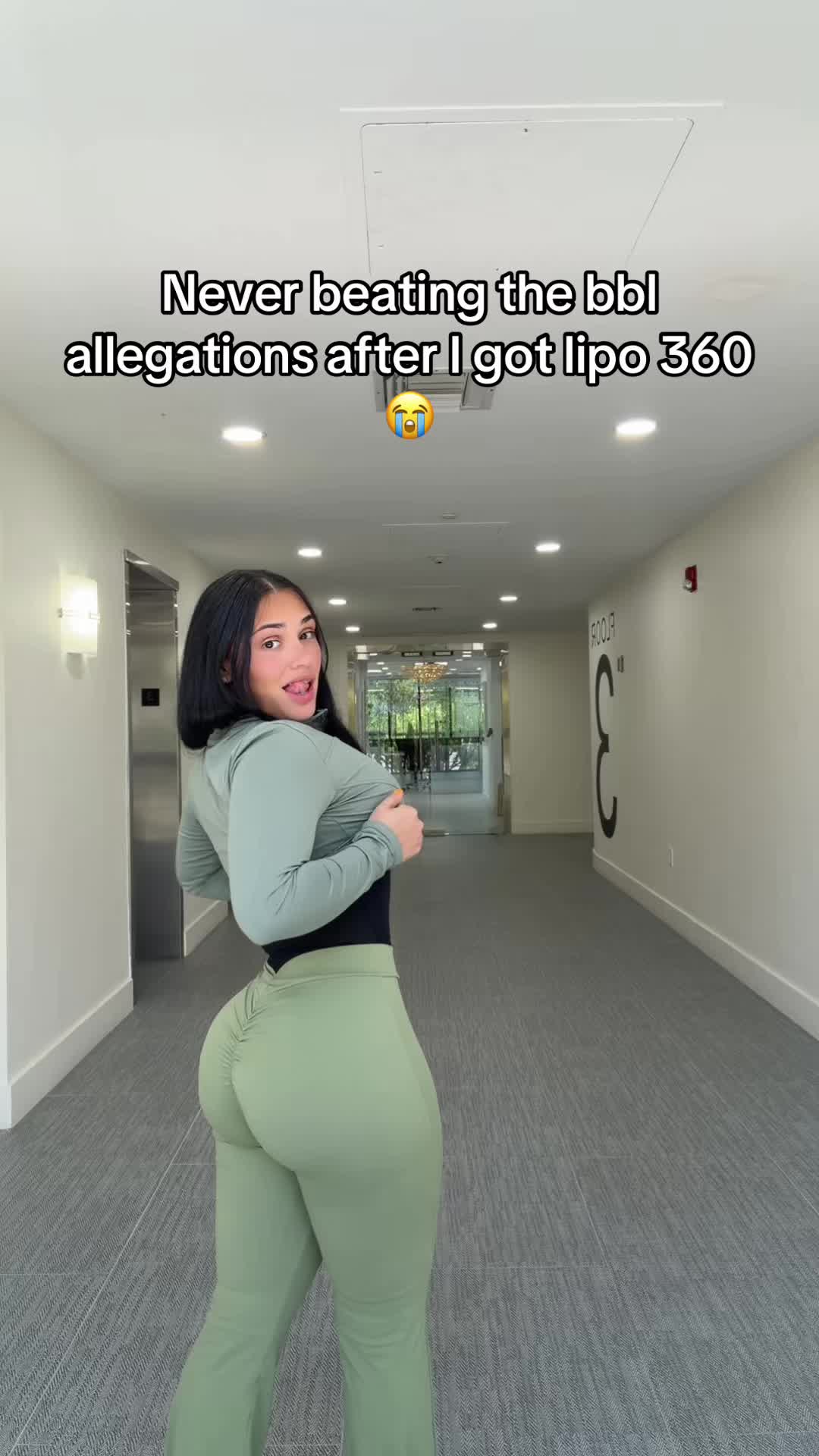 @M E L A N Y