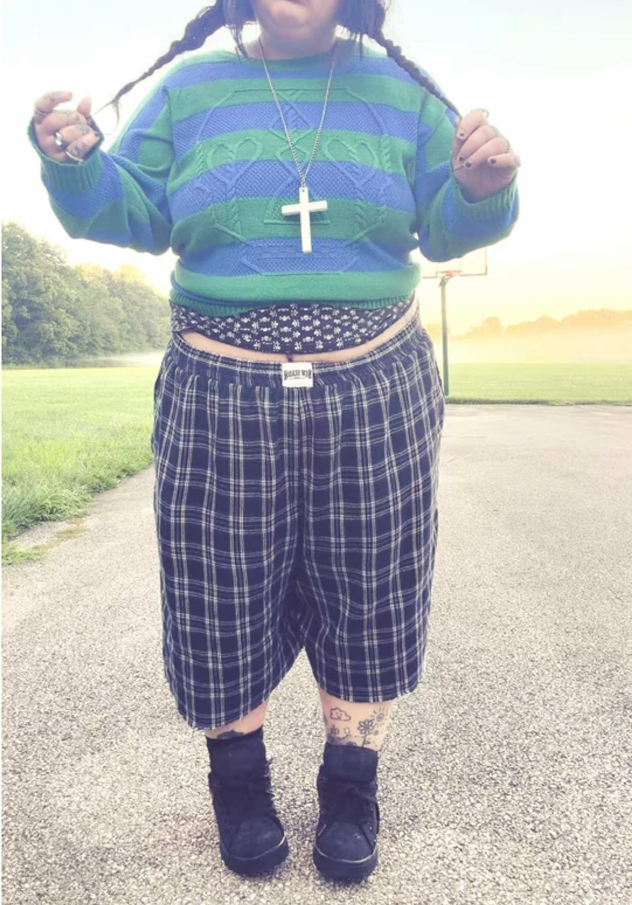 @𝓼𝓾𝓶𝓷𝓮𝓻 𝓱𝓸𝔀𝓮𝓵𝓵𝓼